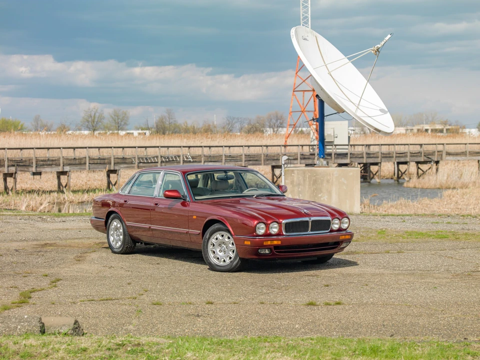1997 Jaguar X300 XJ - Image 23 of 31