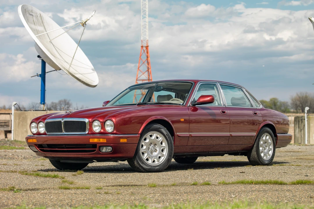 1997 Jaguar X300 XJ - Image 4 of 31