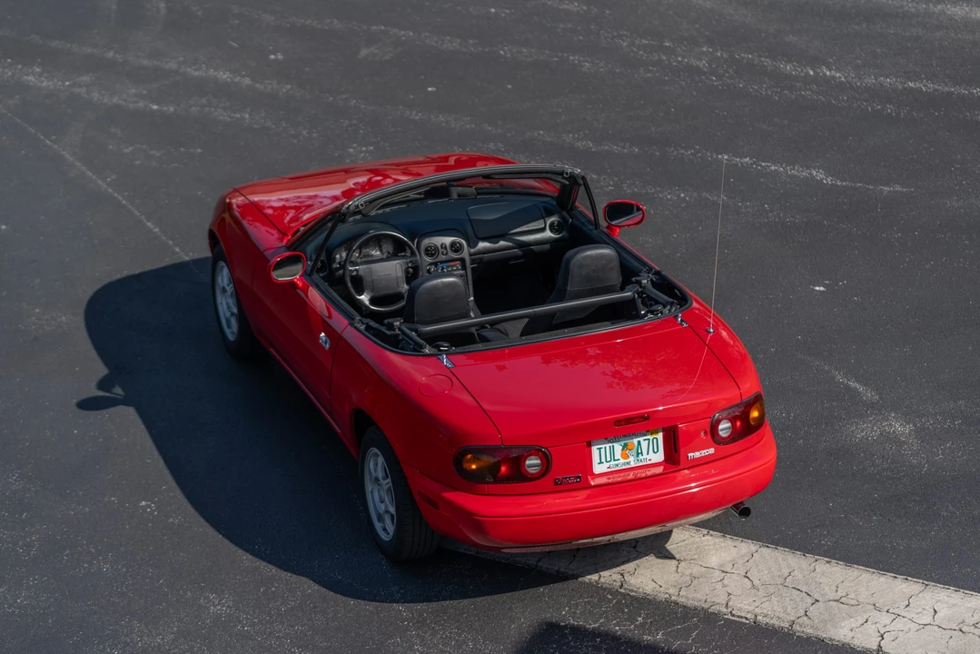 1997 Mazda NA MX-5 Miata - Image 5 of 31