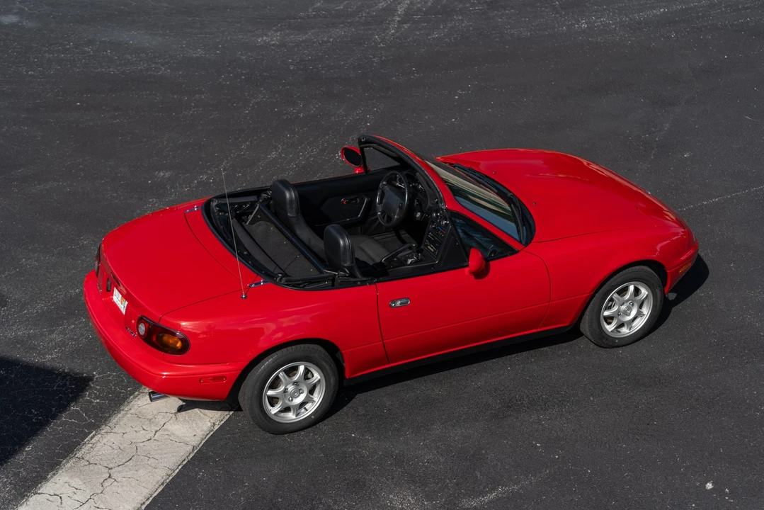 1997 Mazda NA MX-5 Miata - Image 7 of 31