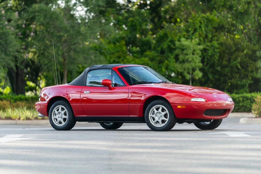1997 Mazda NA MX-5 Miata - Image 24 of 31