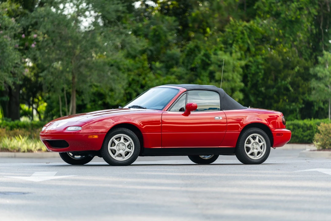 1997 Mazda NA MX-5 Miata - Image 18 of 31
