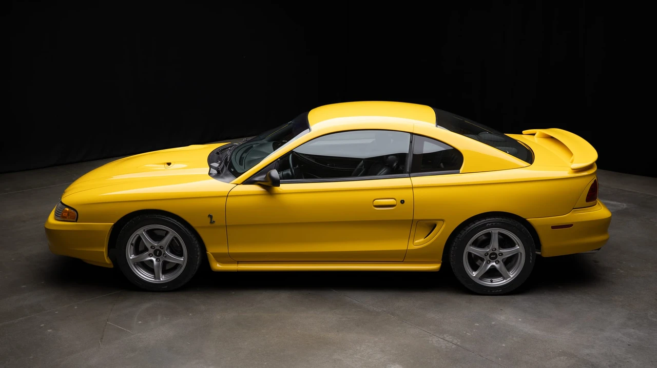 1998 Ford SN95 Mustang Cobra - Image 5 of 31