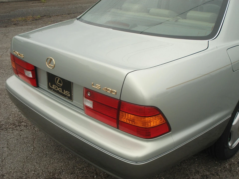 1998 Lexus LS 2nd Gen - Image 31 of 31