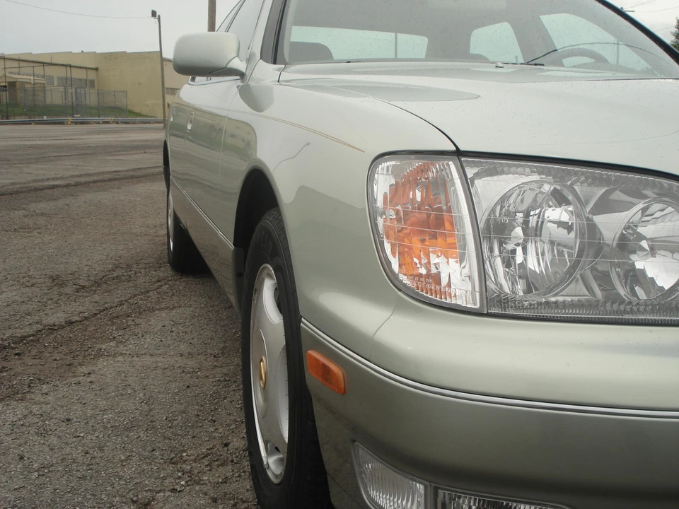 1998 Lexus LS 2nd Gen - Image 20 of 31