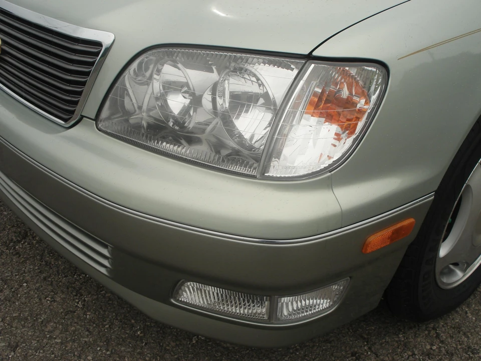 1998 Lexus LS 2nd Gen - Image 26 of 31