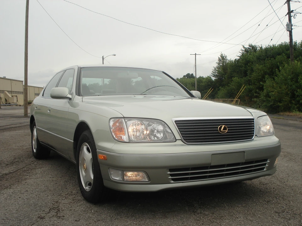 1998 Lexus LS 2nd Gen - Image 4 of 31