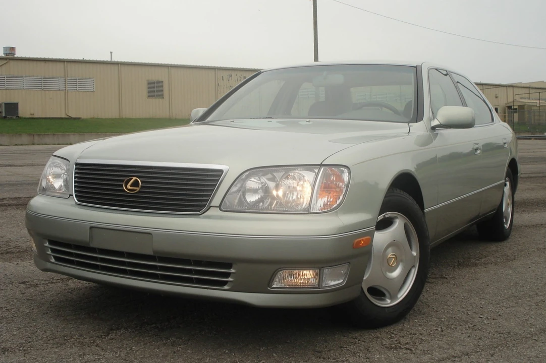 1998 Lexus LS 2nd Gen - Image 1 of 31