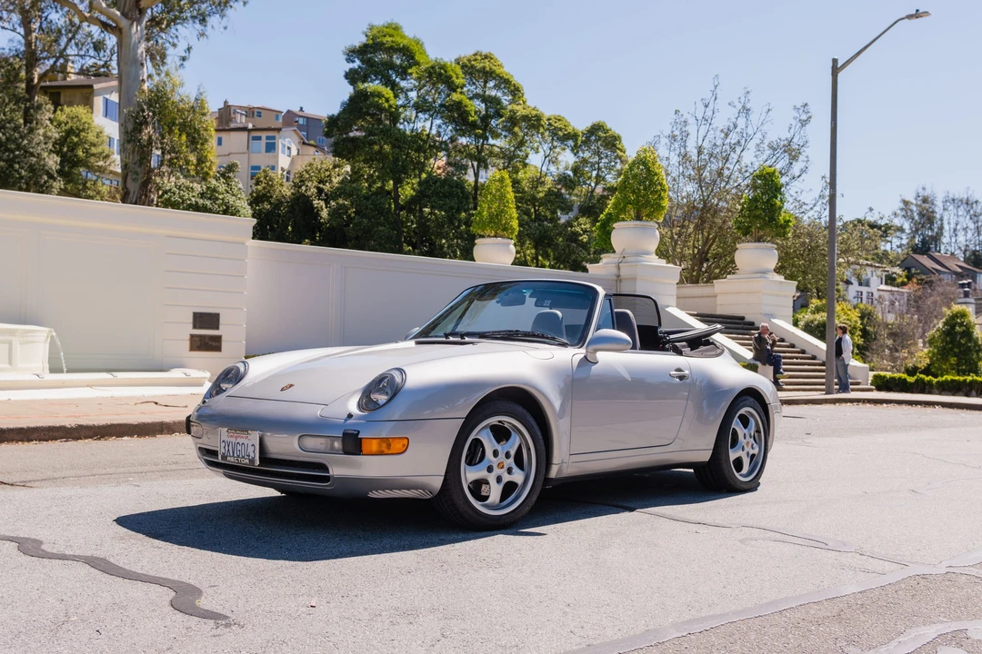 1998 Porsche 993 Carrera - Image 3 of 31