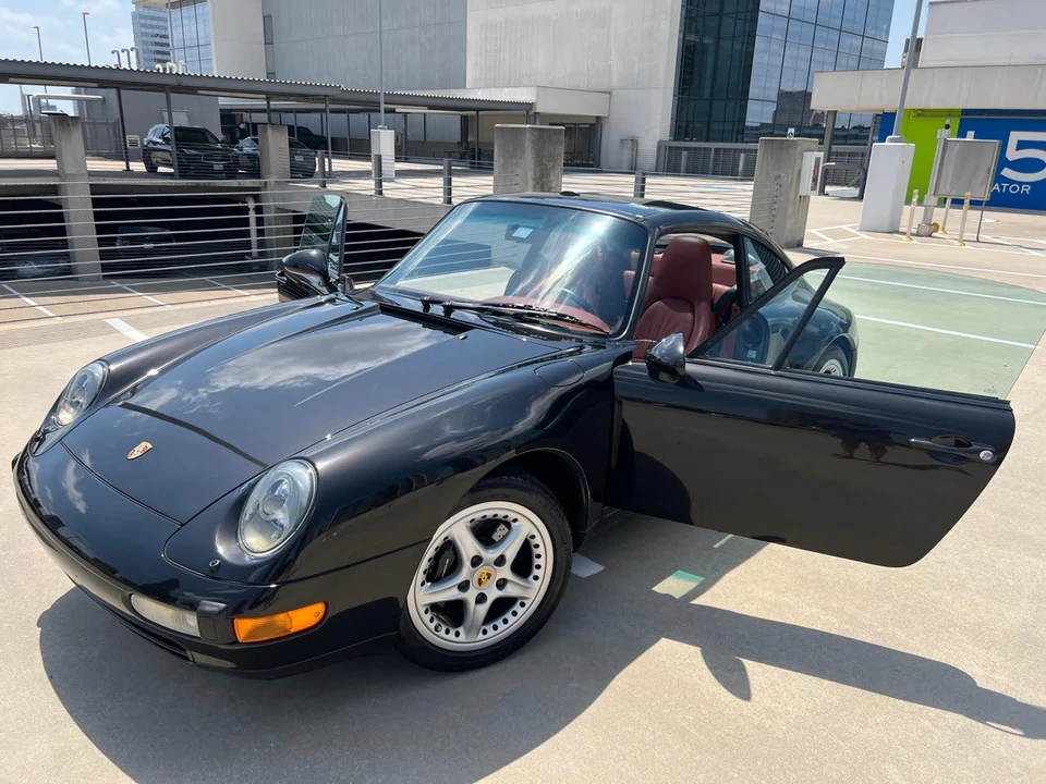 1998 Porsche 993 Carrera - Image 15 of 31