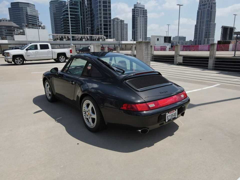 1998 Porsche 993 Carrera - Image 12 of 31