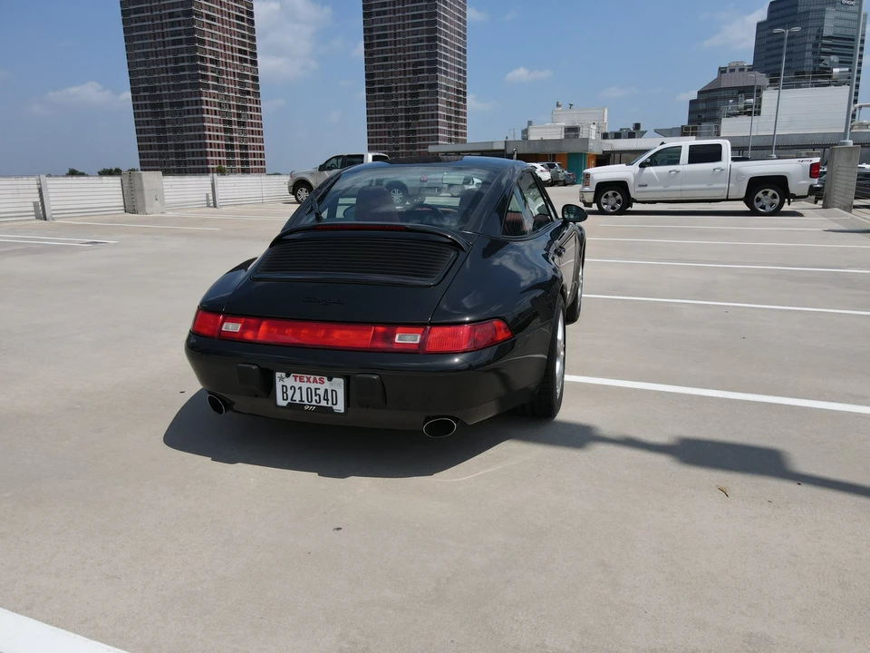 1998 Porsche 993 Carrera - Image 11 of 31
