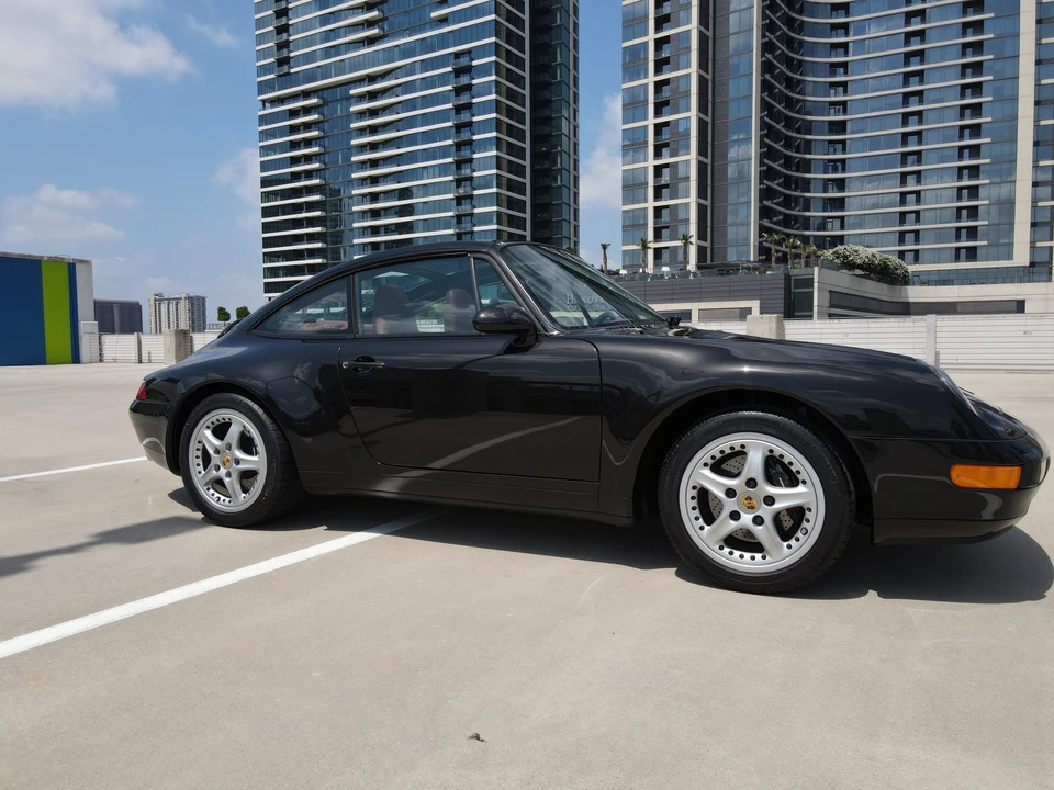 1998 Porsche 993 Carrera - Image 9 of 31