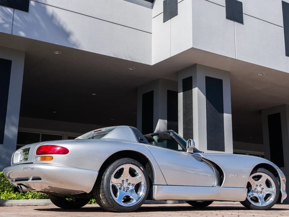 1999 Dodge Viper 2nd Gen - Image 24 of 31