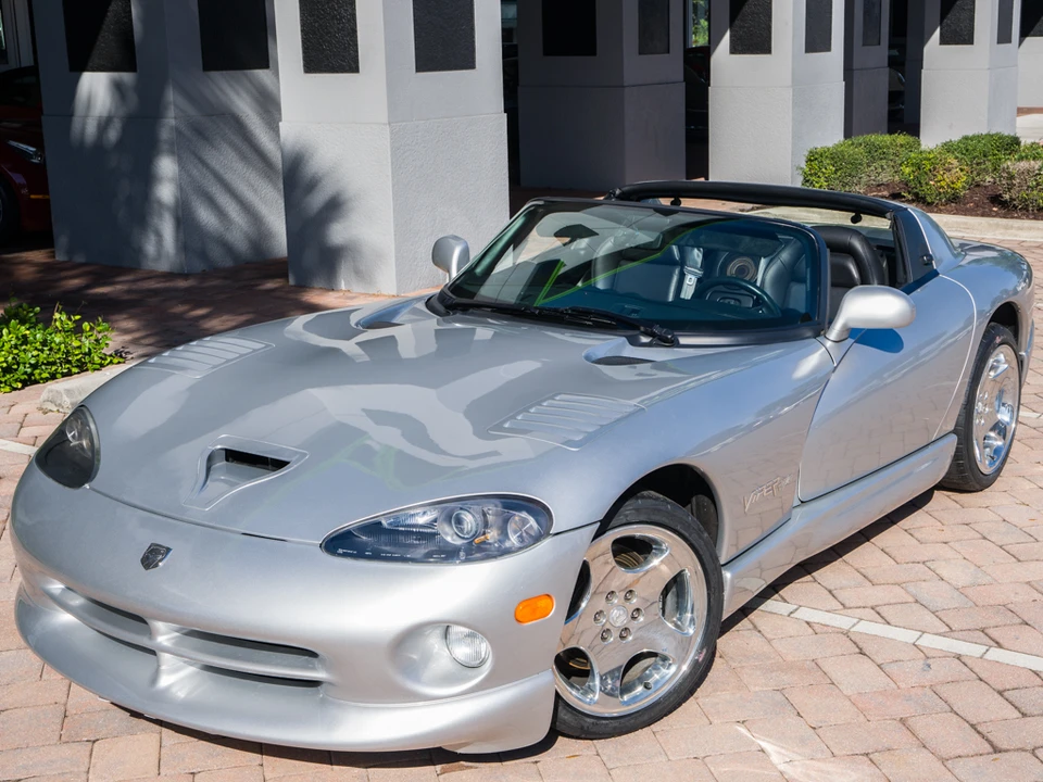 1999 Dodge Viper 2nd Gen - Image 2 of 31