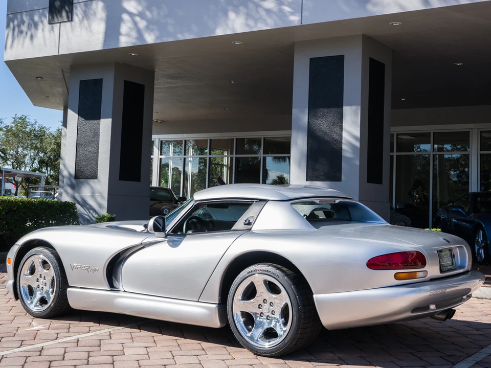 1999 Dodge Viper 2nd Gen - Image 11 of 31