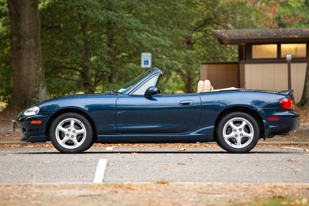 1999 Mazda NB MX-5 Miata - Image 4 of 31