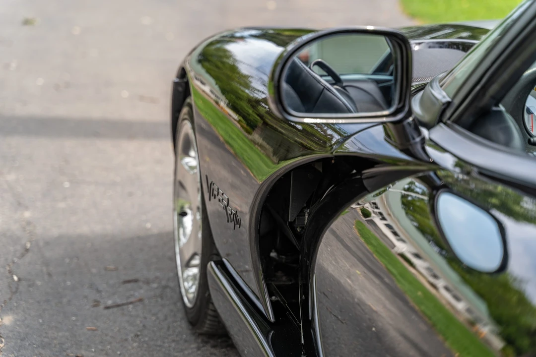 2000 Dodge Viper 2nd Gen - Image 26 of 31