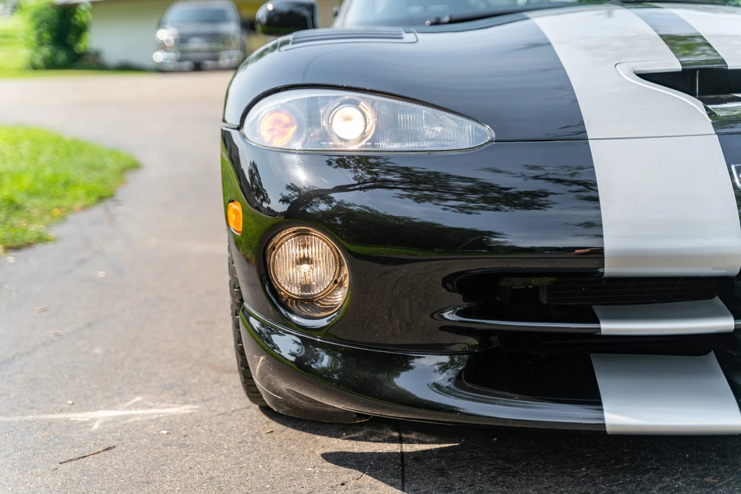 2000 Dodge Viper 2nd Gen - Image 17 of 31