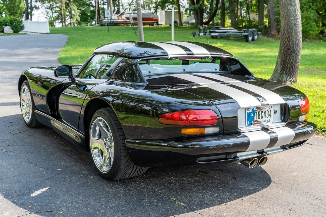2000 Dodge Viper 2nd Gen - Image 12 of 31