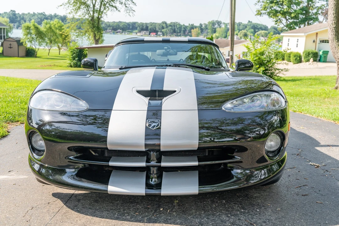 2000 Dodge Viper 2nd Gen - Image 4 of 31