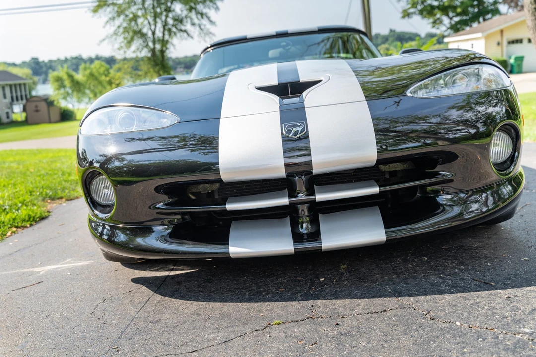 2000 Dodge Viper 2nd Gen - Image 5 of 31