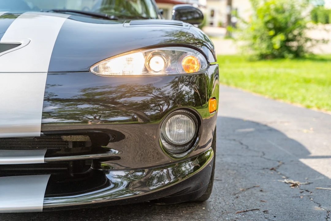 2000 Dodge Viper 2nd Gen - Image 18 of 31