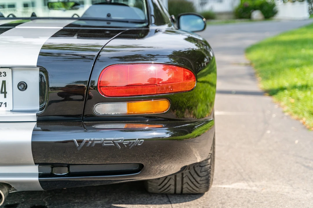 2000 Dodge Viper 2nd Gen - Image 21 of 31