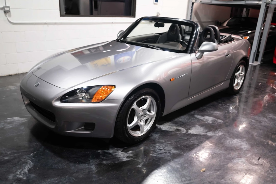 2000 Honda AP1 S2000 - Image 2 of 31