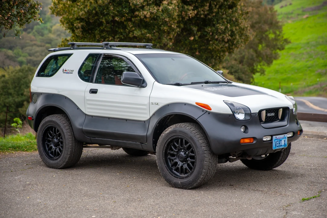2000 Isuzu VehiCROSS - Image 9 of 31