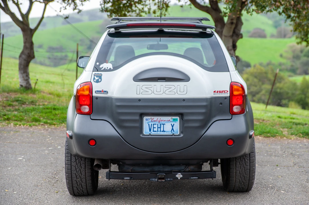 2000 Isuzu VehiCROSS - Image 5 of 31