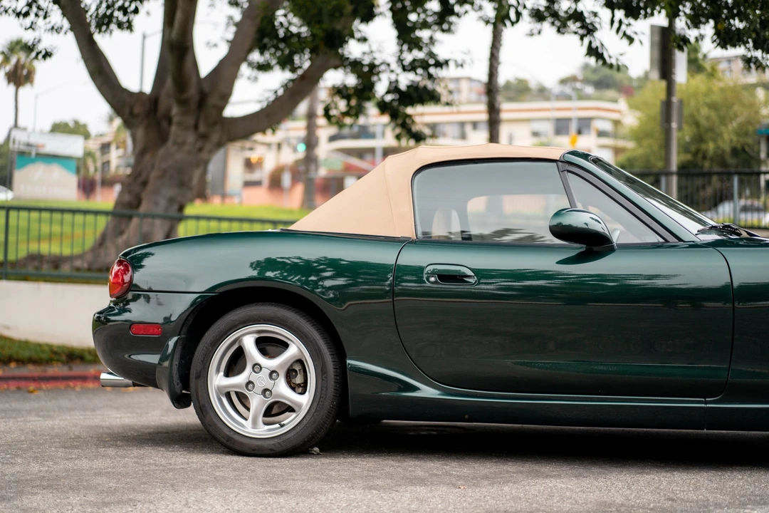 2000 Mazda NB MX-5 Miata - Image 30 of 31
