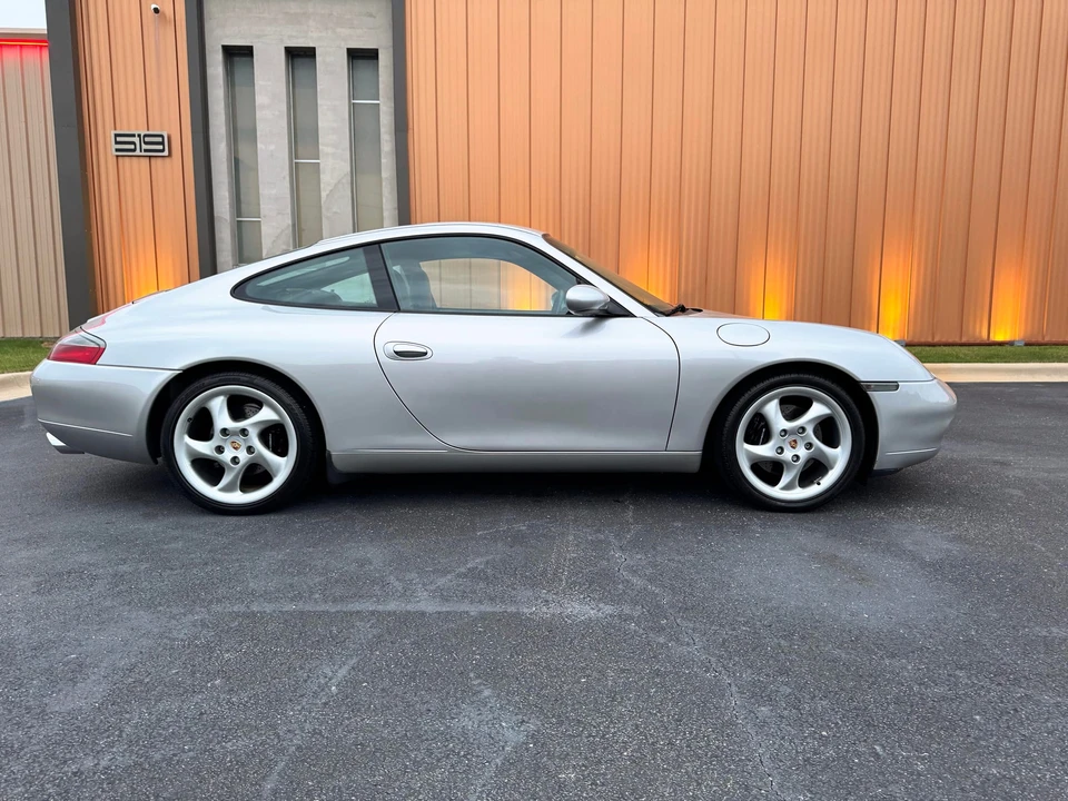 2000 Porsche 996 Carrera - Image 13 of 31