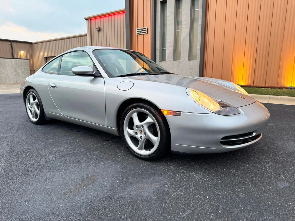 2000 Porsche 996 Carrera - Image 6 of 31
