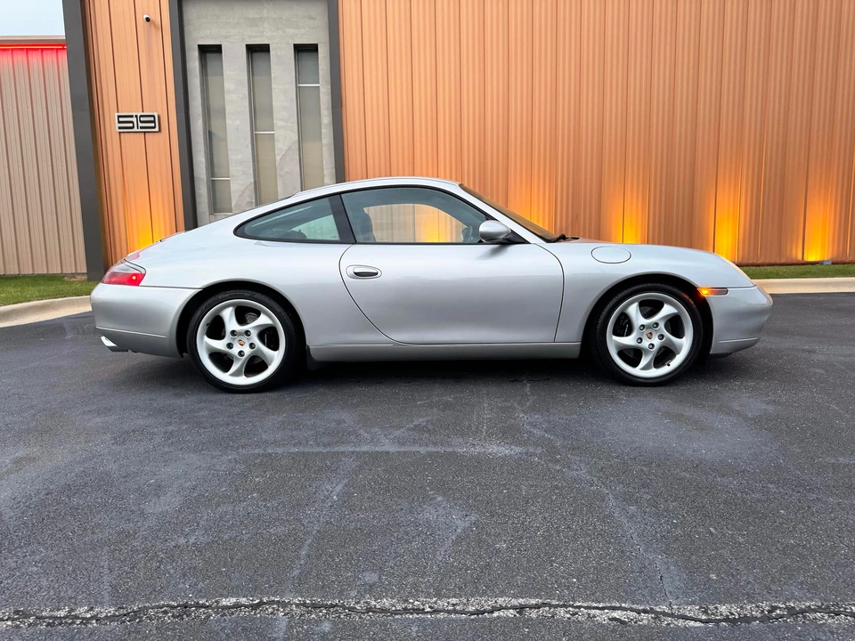 2000 Porsche 996 Carrera - Image 15 of 31