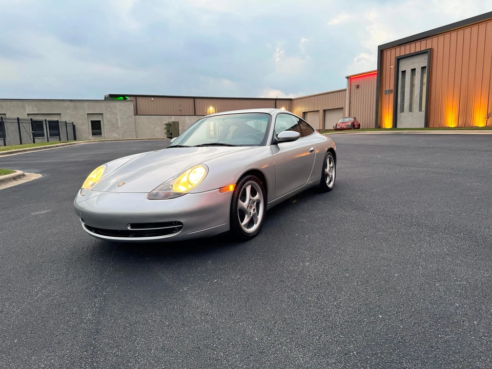 2000 Porsche 996 Carrera - Image 30 of 31