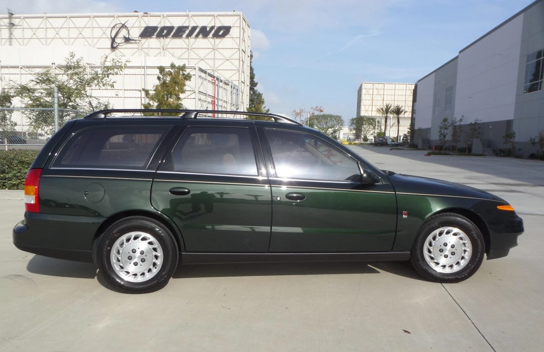 2000 Saturn - Image 13 of 31