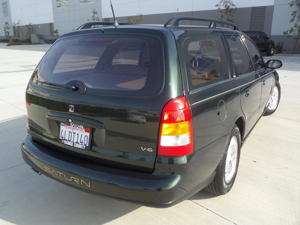 2000 Saturn - Image 11 of 31