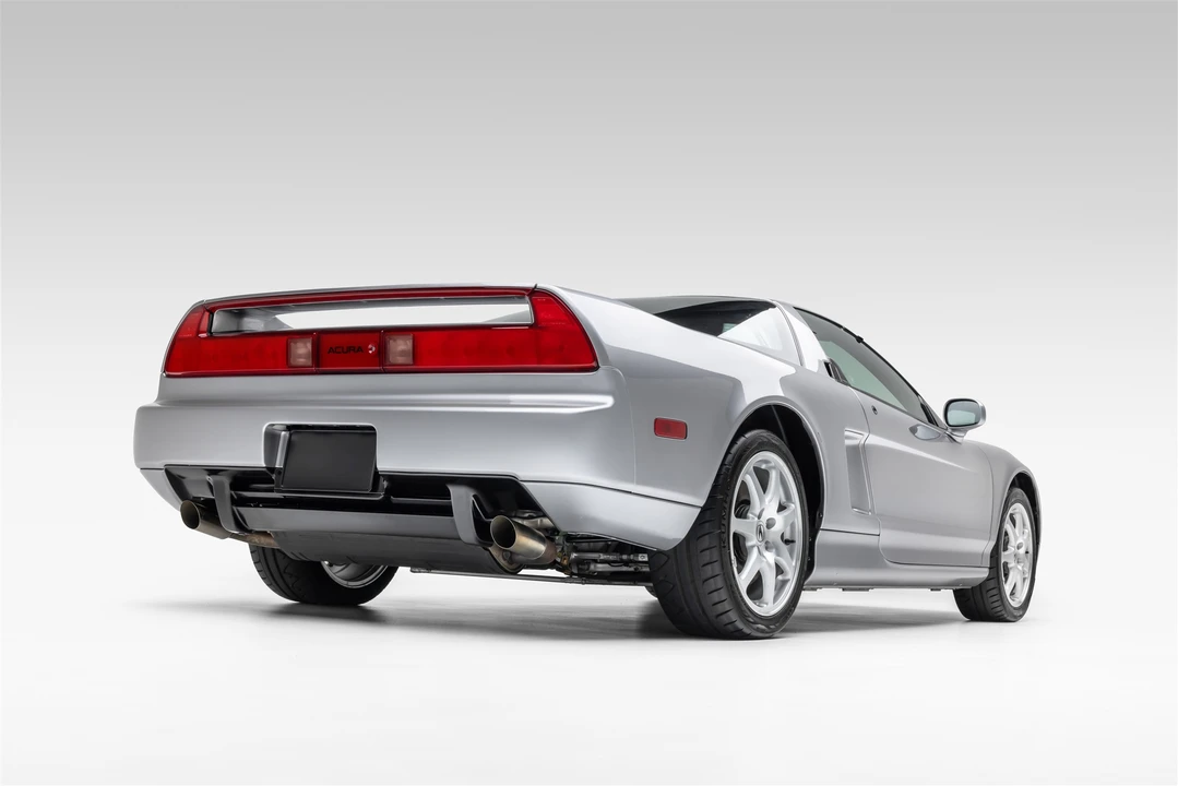 2001 Acura NA2 NSX - Image 12 of 31