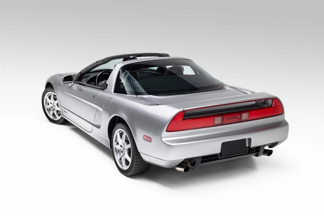 2001 Acura NA2 NSX - Image 9 of 31