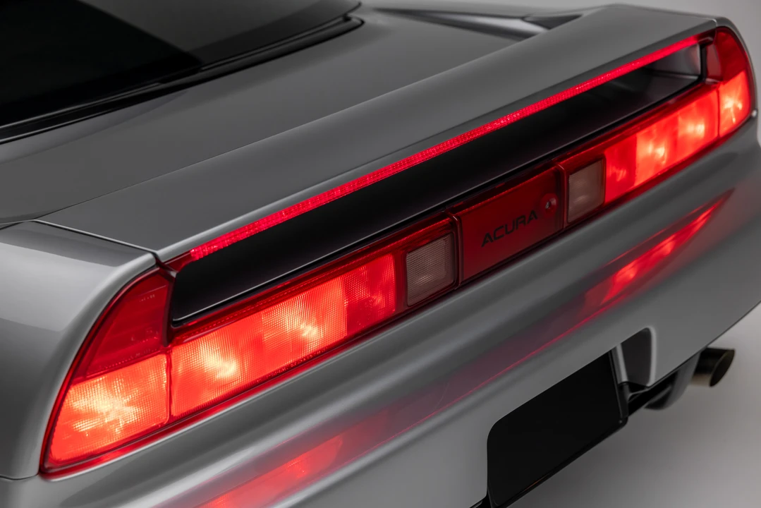 2001 Acura NA2 NSX - Image 30 of 31