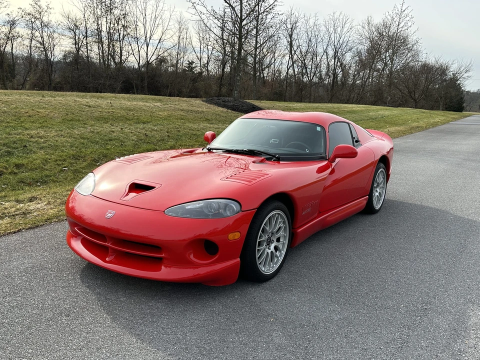 2001 Dodge Viper ACR 2nd Gen - Image 2 of 31