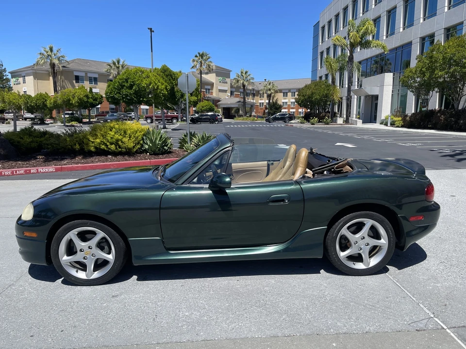 2001 Mazda NB MX-5 Miata - Image 3 of 31
