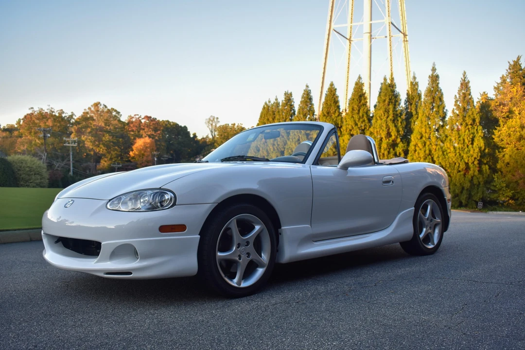 2001 Mazda NB MX-5 Miata - Image 8 of 31