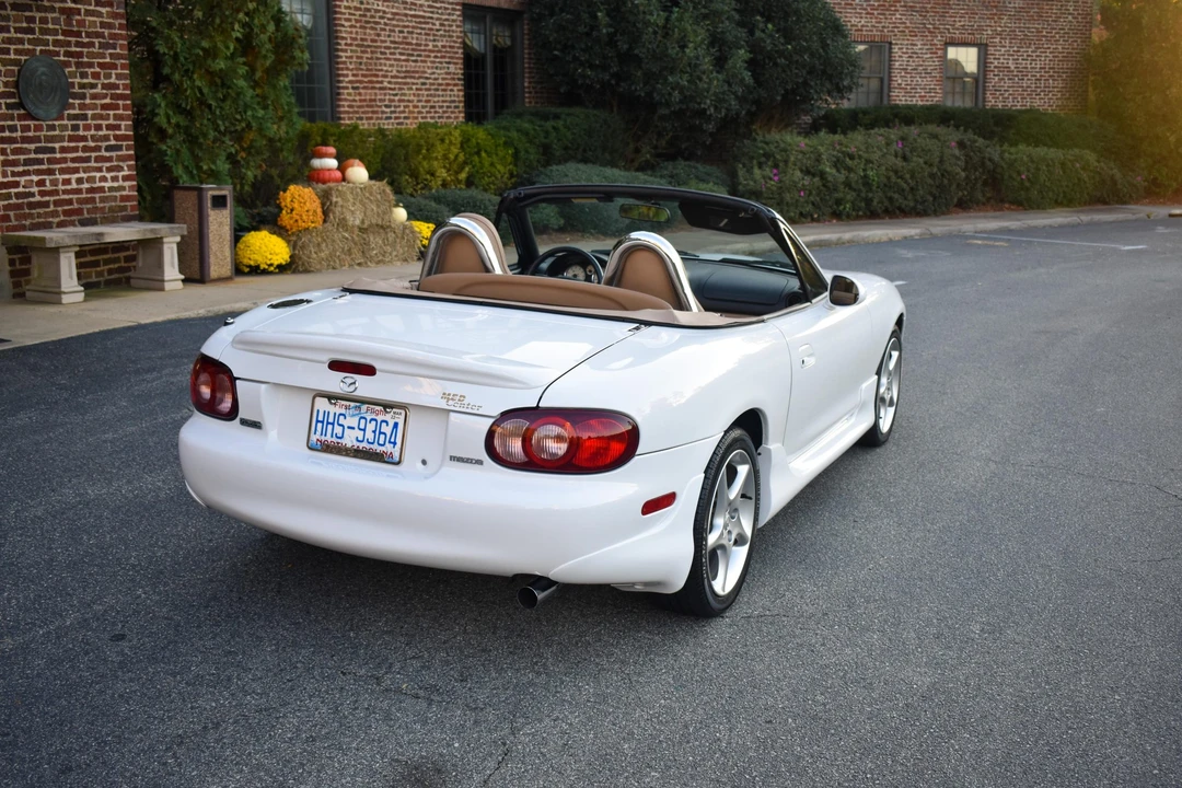 2001 Mazda NB MX-5 Miata - Image 19 of 31