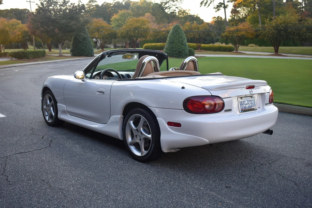 2001 Mazda NB MX-5 Miata - Image 13 of 31