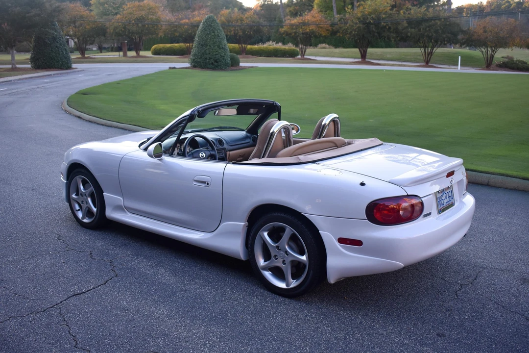 2001 Mazda NB MX-5 Miata - Image 12 of 31