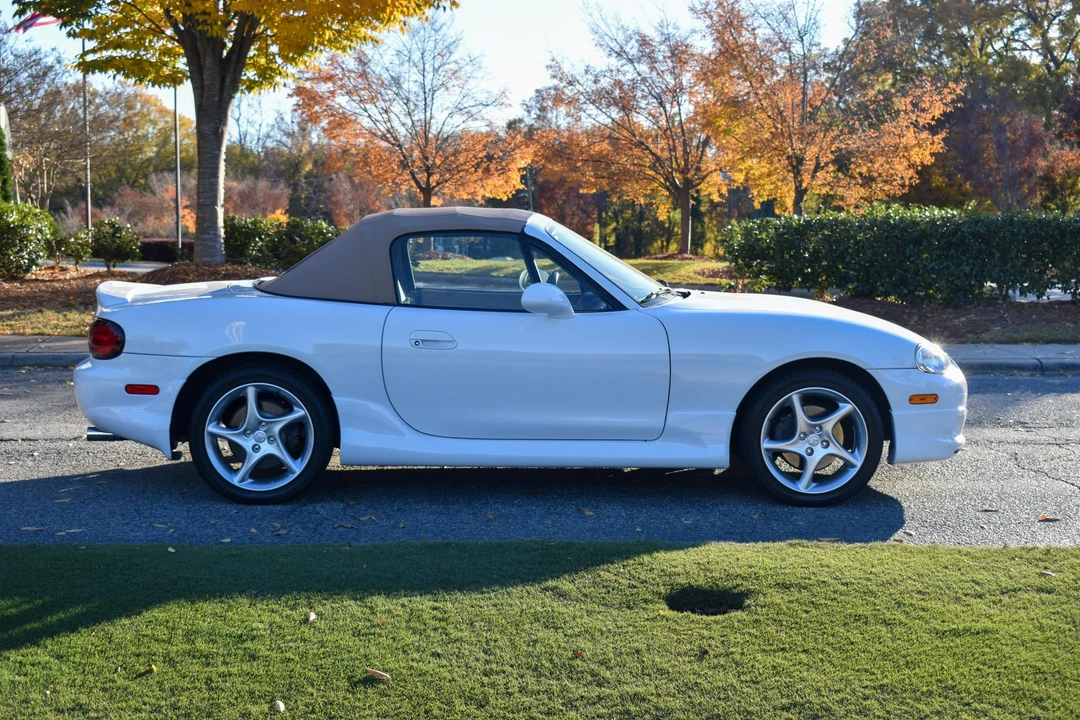 2001 Mazda NB MX-5 Miata - Image 22 of 31