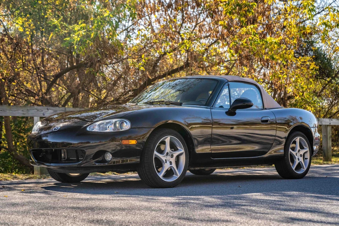 2001 Mazda NB MX-5 Miata - Image 7 of 31