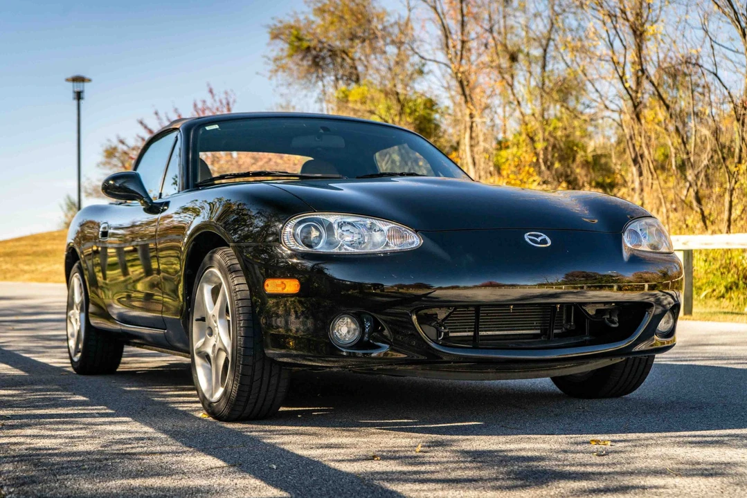 2001 Mazda NB MX-5 Miata - Image 24 of 31